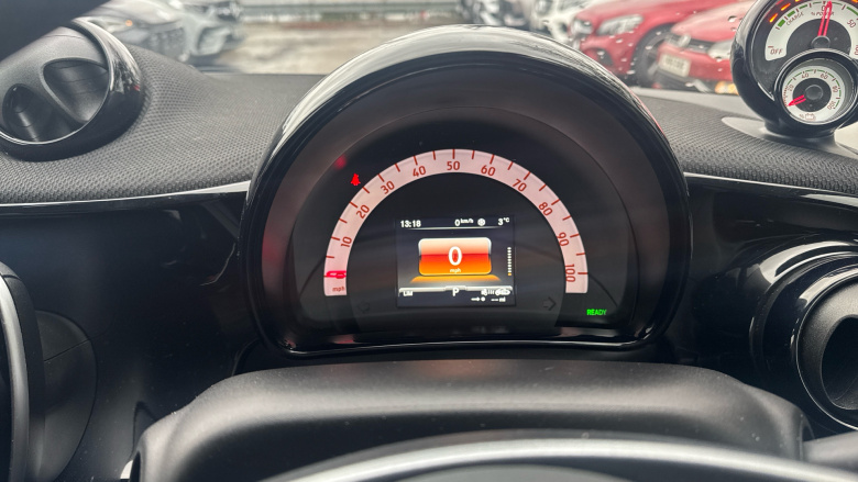 Smart EQ forfour hatchback 60kW EQ Exclusive 17kWh 5dr Auto [22kWch] Electric Hatchback